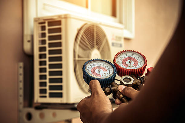 Professional Ac Installation technician working in Young America, IN